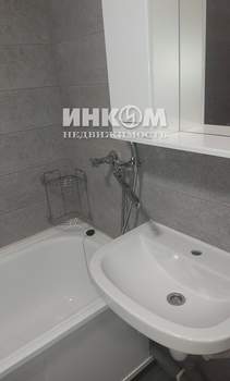 Студия квартира, вторичка, 40м2, 2/25 этаж