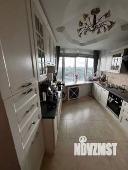 2-к квартира, вторичка, 80м2, 22/25 этаж