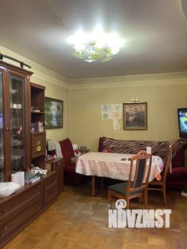 4-к квартира, вторичка, 130м2, 2/9 этаж