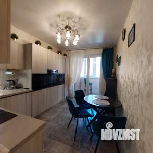2-к квартира, вторичка, 74м2, 6/18 этаж