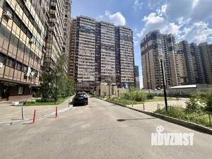 2-к квартира, вторичка, 63м2, 8/25 этаж