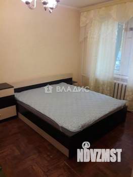 2-к квартира, вторичка, 42м2, 1/5 этаж