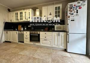 2-к квартира, вторичка, 66м2, 4/17 этаж