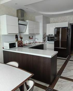 2-к квартира, вторичка, 84м2, 7/19 этаж