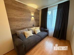4-к квартира, вторичка, 63м2, 8/9 этаж