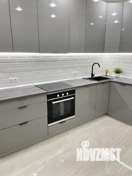 2-к квартира, вторичка, 58м2, 17/18 этаж