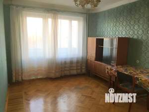3-к квартира, вторичка, 57м2, 8/9 этаж