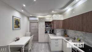 2-к квартира, вторичка, 65м2, 7/25 этаж