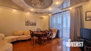 2-к квартира, вторичка, 77м2, 13/22 этаж