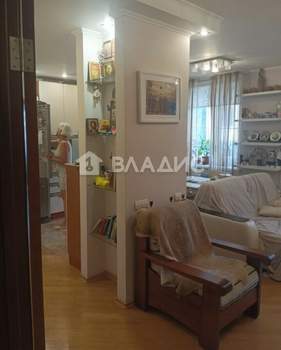 2-к квартира, вторичка, 74м2, 2/25 этаж