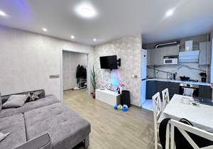 2-к квартира, вторичка, 43м2, 3/5 этаж