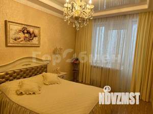 2-к квартира, вторичка, 80м2, 2/25 этаж