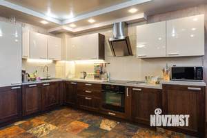 3-к квартира, вторичка, 90м2, 15/19 этаж