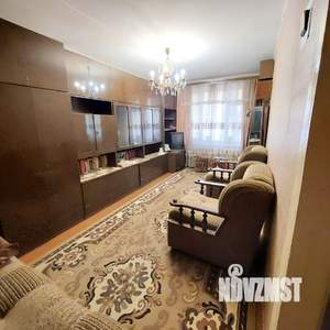 2-к квартира, вторичка, 42м2, 1/5 этаж