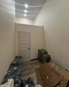 Студия квартира, вторичка, 35м2, 1/27 этаж