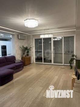 4-к квартира, вторичка, 128м2, 20/25 этаж