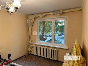 2-к квартира, вторичка, 42м2, 1/5 этаж