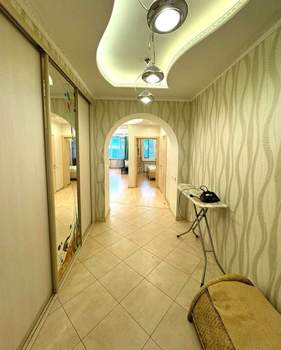 2-к квартира, вторичка, 60м2, 18/25 этаж