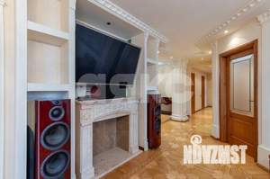 3-к квартира, вторичка, 140м2, 6/22 этаж