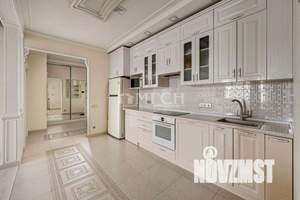 3-к квартира, вторичка, 90м2, 2/25 этаж