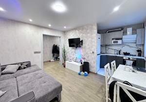 2-к квартира, вторичка, 43м2, 3/5 этаж