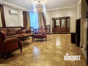 5-к квартира, вторичка, 140м2, 6/22 этаж