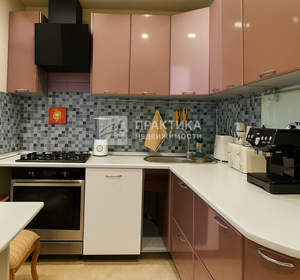 4-к квартира, вторичка, 69м2, 9/9 этаж