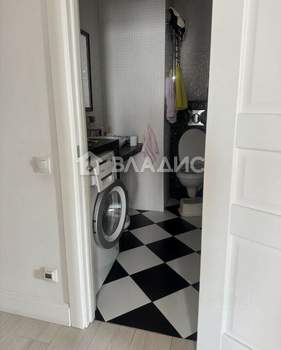 3-к квартира, вторичка, 70м2, 21/25 этаж