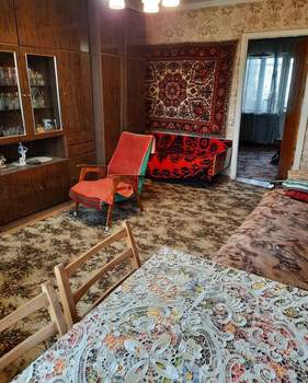 3-к квартира, вторичка, 56м2, 9/9 этаж