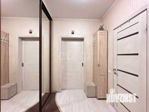 1-к квартира, вторичка, 43м2, 18/25 этаж
