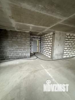 3-к квартира, вторичка, 68м2, 3/25 этаж