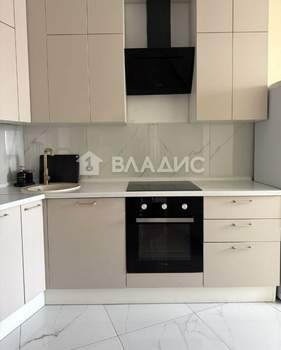 2-к квартира, вторичка, 47м2, 16/25 этаж