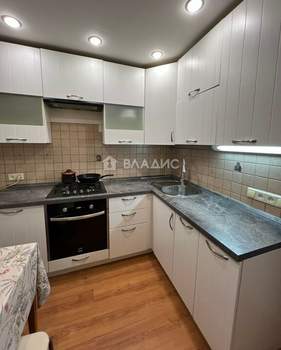 3-к квартира, вторичка, 54м2, 3/4 этаж