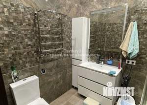 2-к квартира, вторичка, 70м2, 14/27 этаж