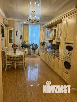 2-к квартира, вторичка, 80м2, 2/25 этаж