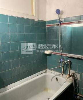 3-к квартира, вторичка, 60м2, 3/5 этаж