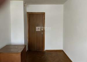 3-к квартира, вторичка, 60м2, 3/5 этаж