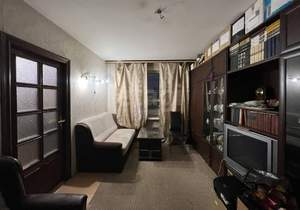 3-к квартира, вторичка, 50м2, 9/9 этаж