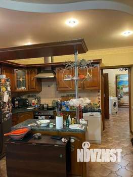 3-к квартира, вторичка, 122м2, 2/9 этаж