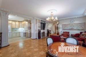 3-к квартира, вторичка, 140м2, 6/22 этаж