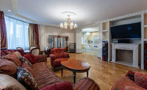 4-к квартира, вторичка, 140м2, 6/22 этаж