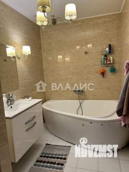 2-к квартира, вторичка, 81м2, 21/25 этаж