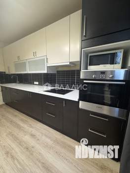 3-к квартира, вторичка, 74м2, 7/23 этаж