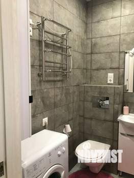 Студия квартира, вторичка, 32м2, 23/24 этаж