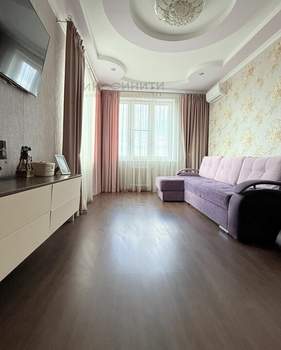 2-к квартира, вторичка, 71м2, 13/25 этаж