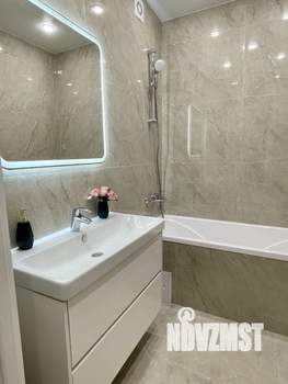 2-к квартира, вторичка, 68м2, 2/17 этаж