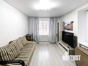 2-к квартира, вторичка, 41м2, 1/5 этаж