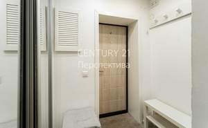 2-к квартира, вторичка, 40м2, 1/4 этаж