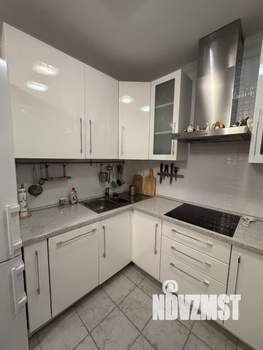 2-к квартира, вторичка, 56м2, 15/19 этаж