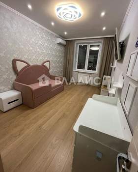 2-к квартира, вторичка, 56м2, 18/25 этаж